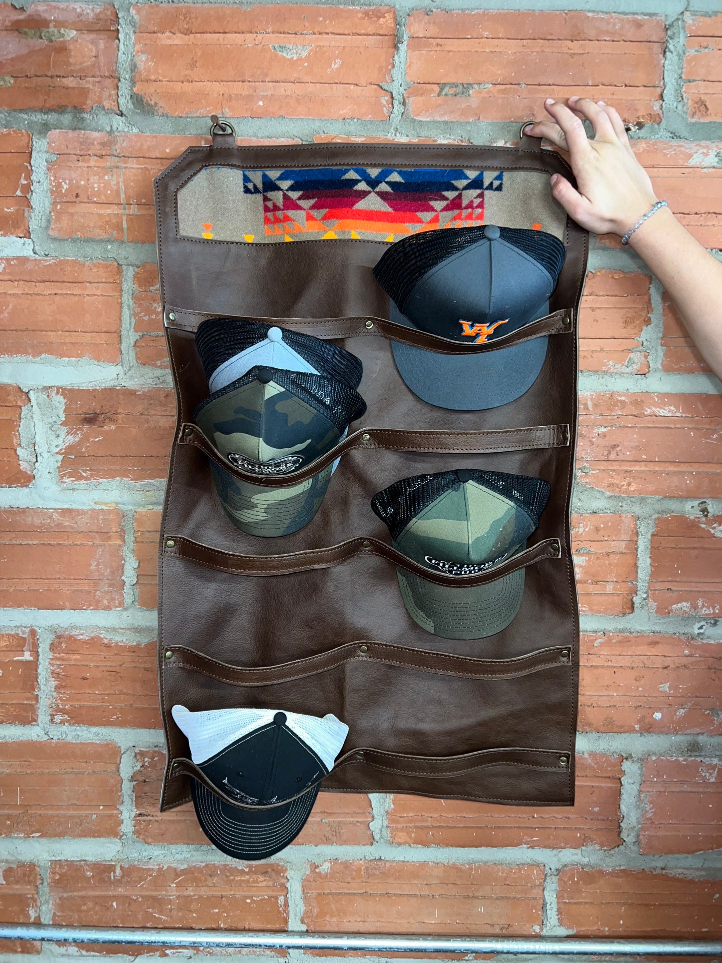 XL Hat Holder