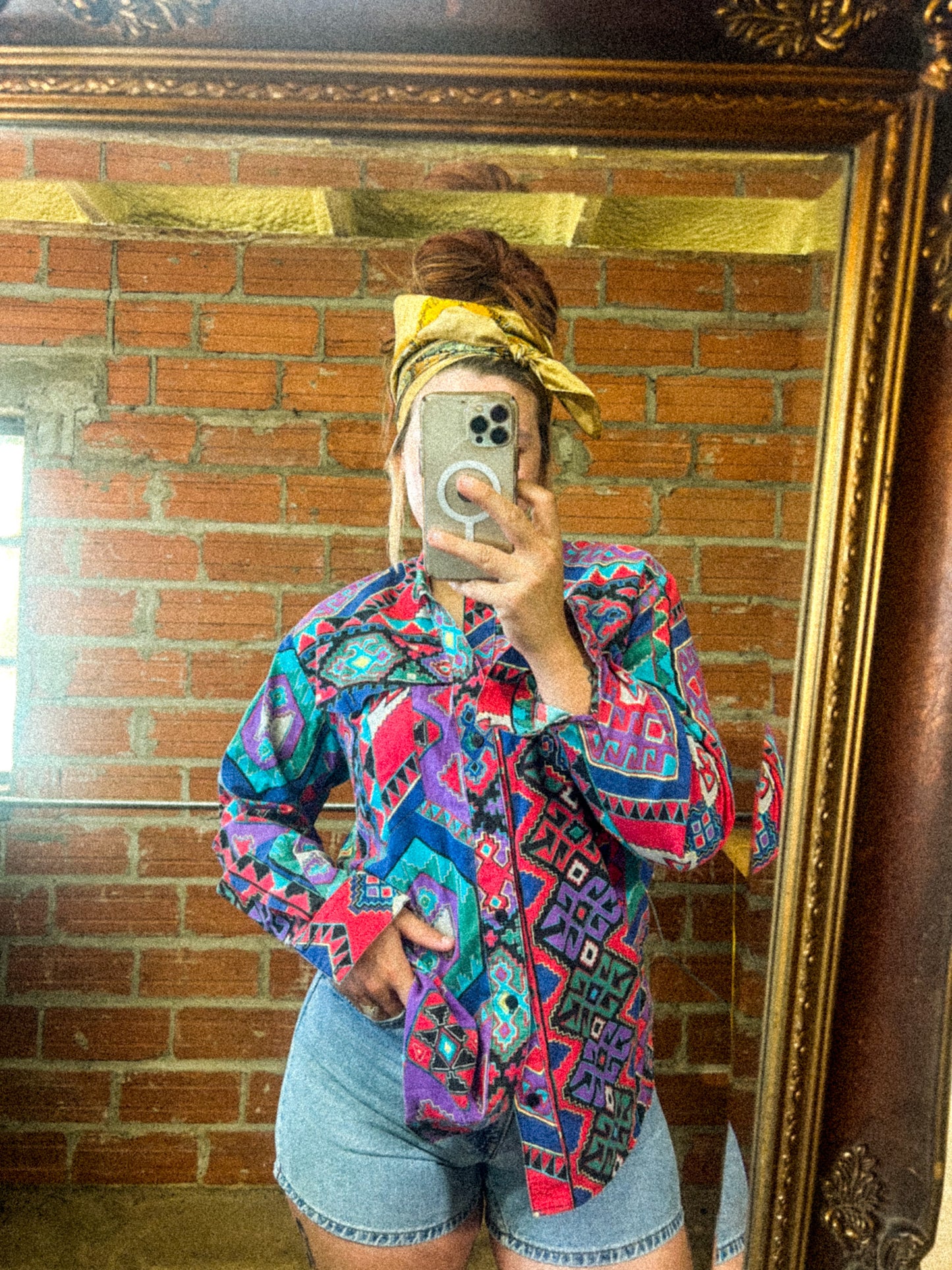 Diamond L Button Up
