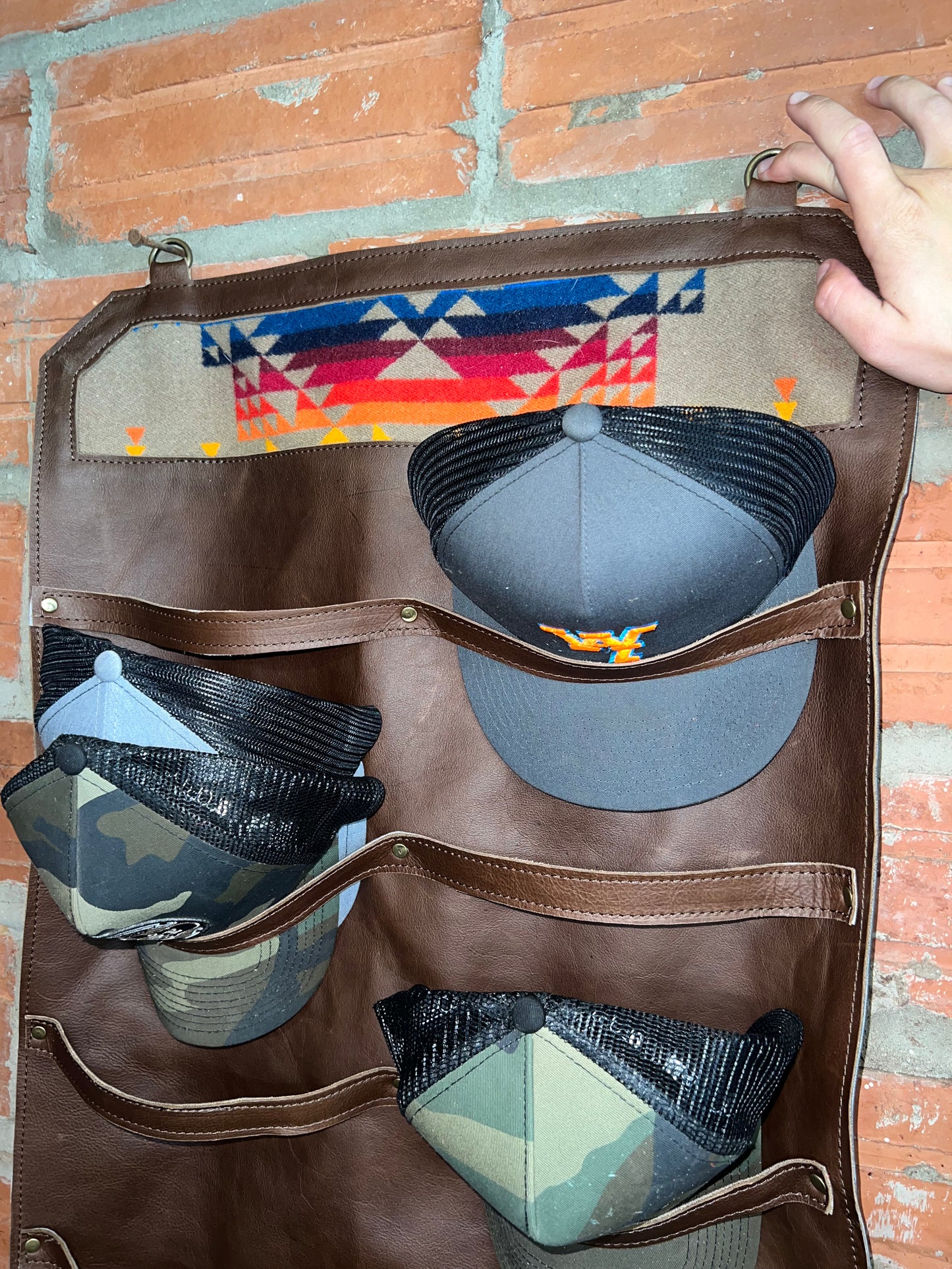 XL Hat Holder