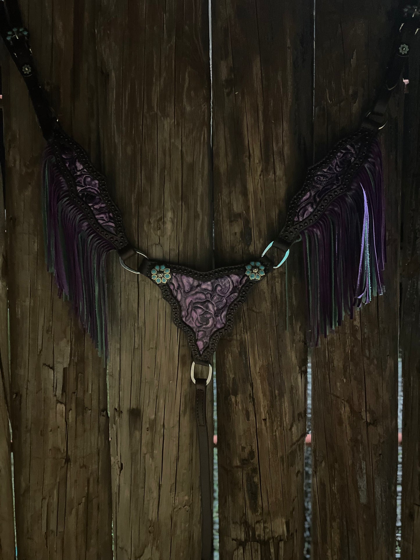 Breast collar