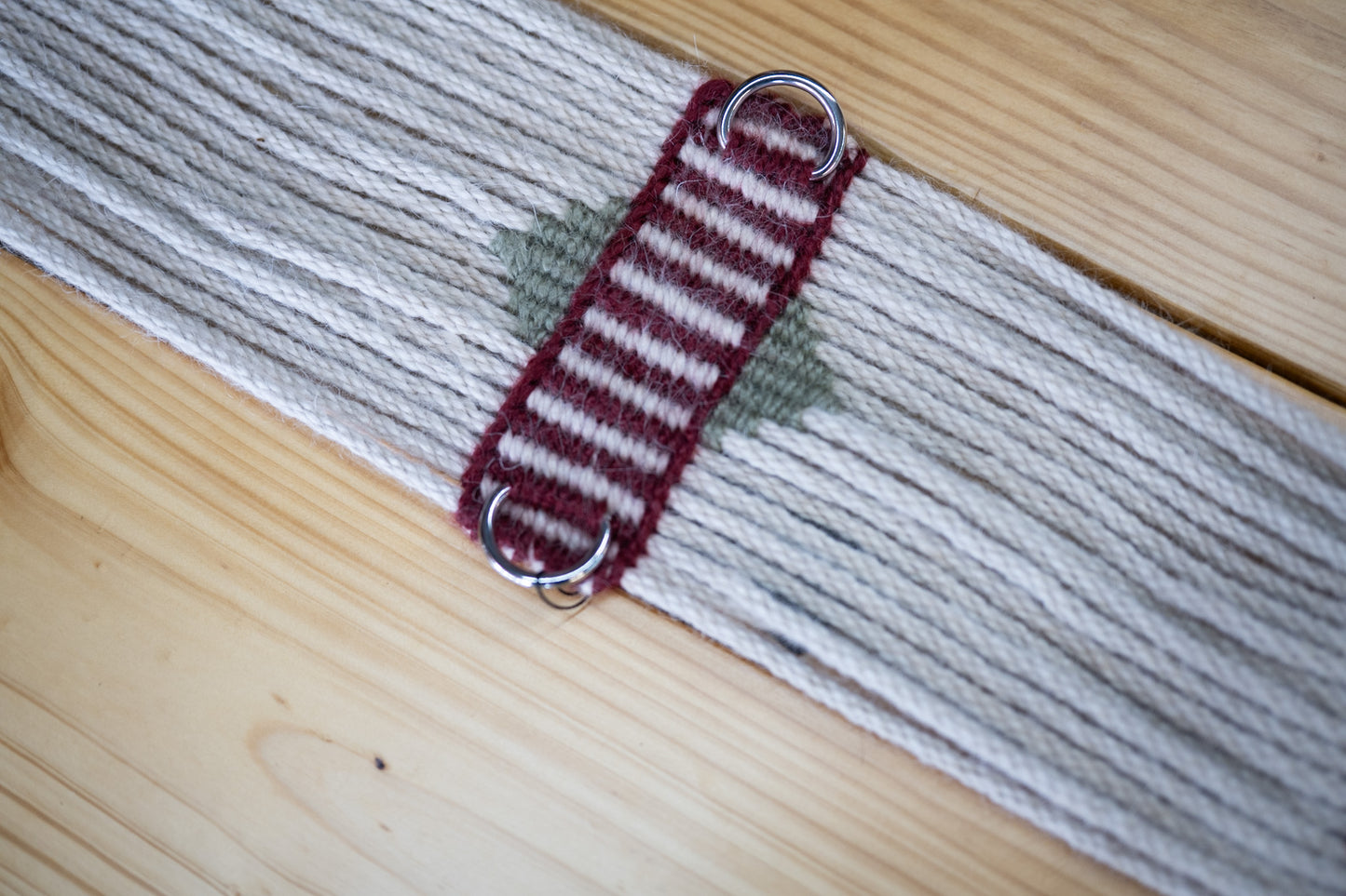Mohair cinch
