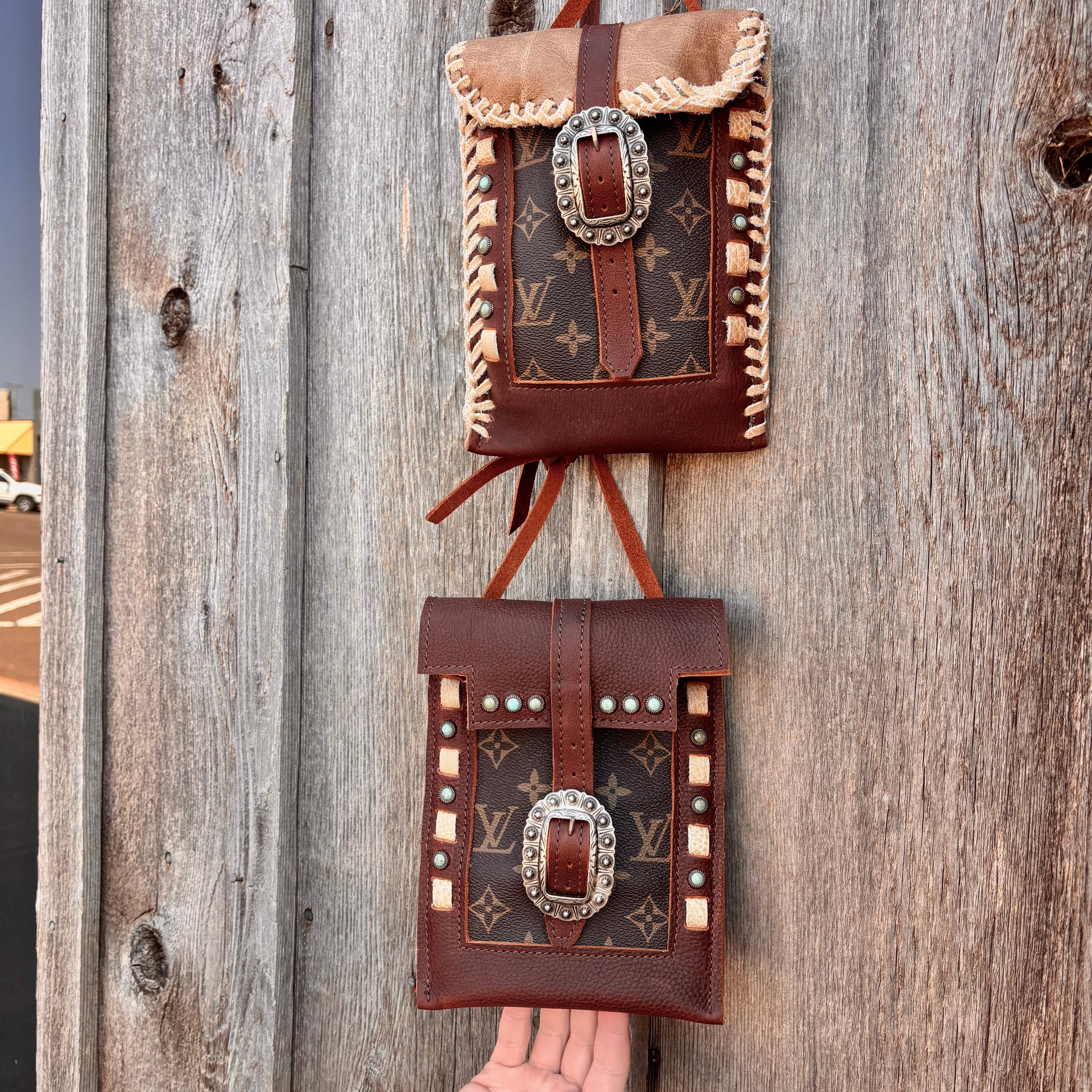 Custom Cellphone Holders
