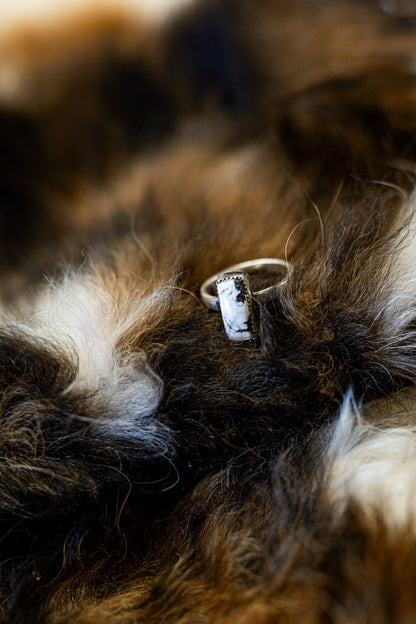 White buffalo ring